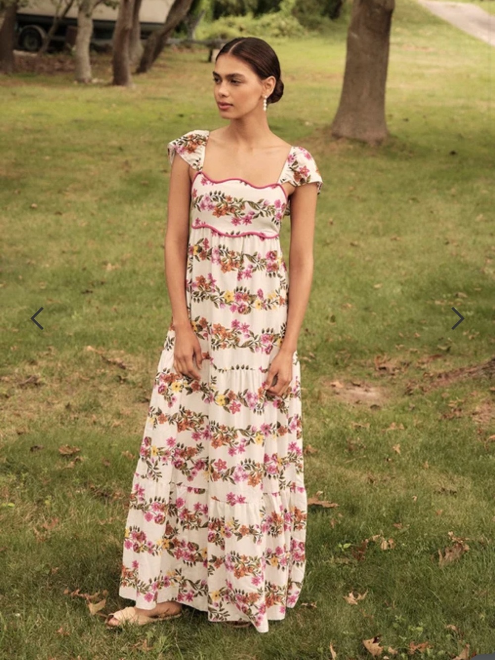 Saylor Ayame Midi Dress M